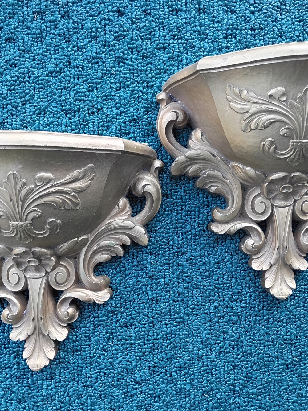 Vtg Homco Hollywood Regency style Molded Plastic Ornate Wall Hangjng Pockets